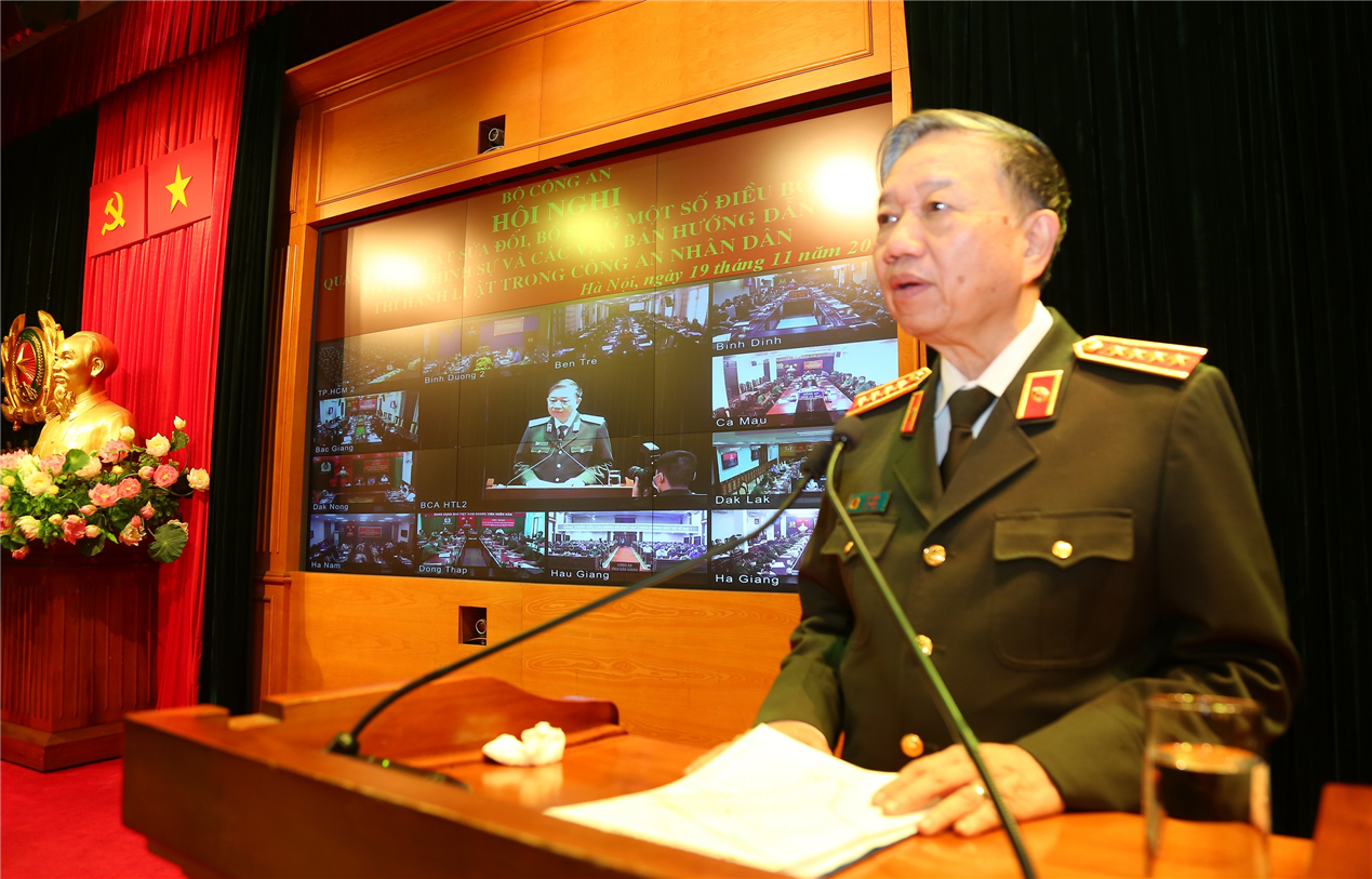 Đổi mới toàn diện công tác nghiên cứu lý luận Công an nhân dân